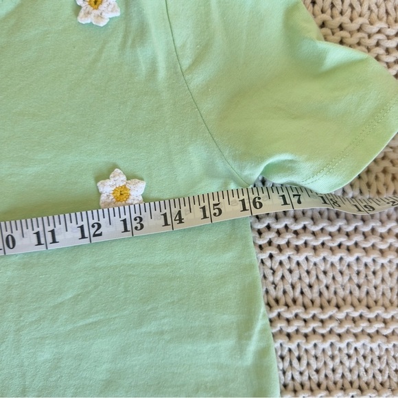 NWT Zara Crocheted Daisies Women's T-Shirt Small - Picture 12 of 13